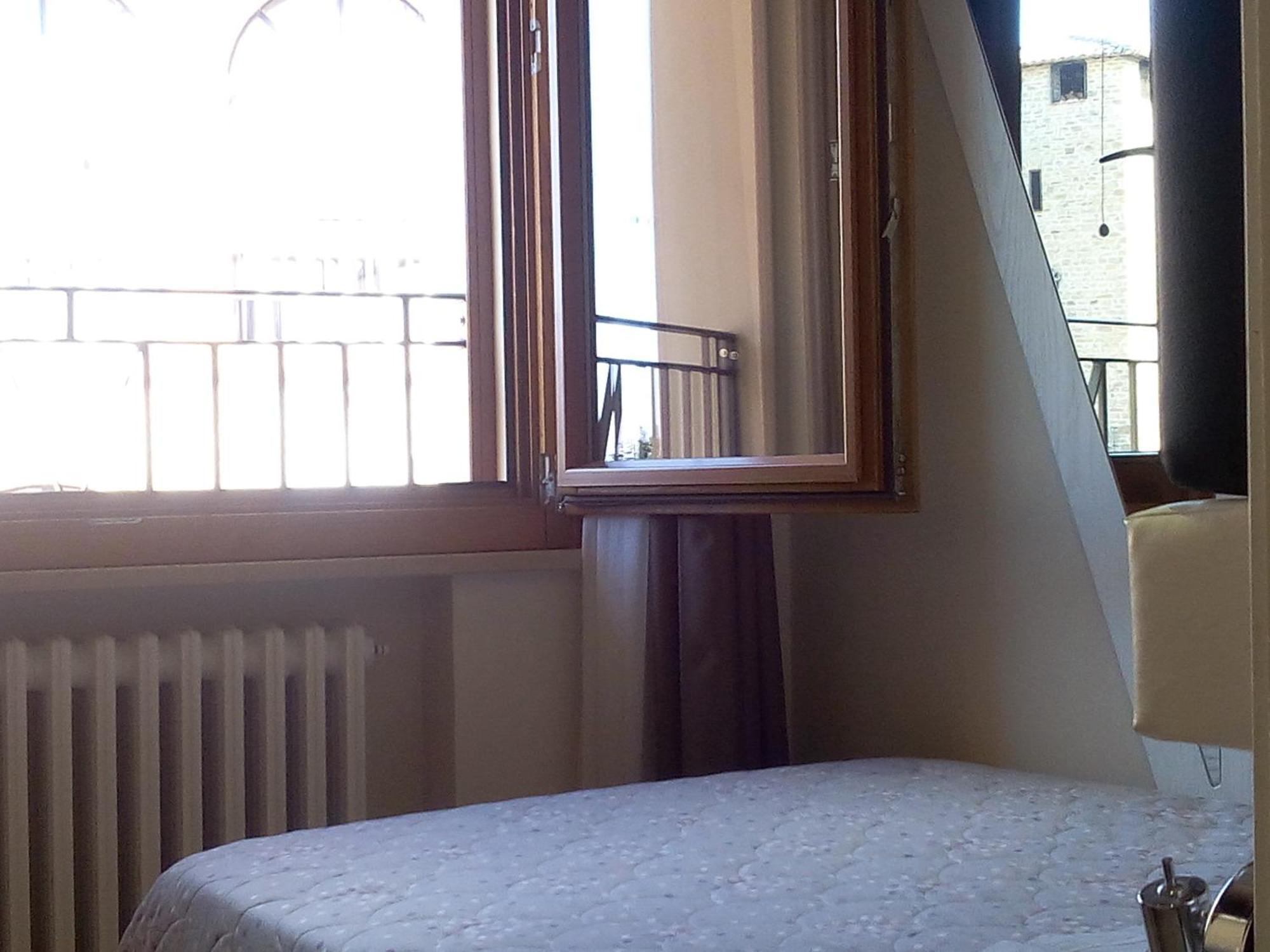 Albergo Diffuso - Il Poggetto Tra Urbino & San Marino Room photo
